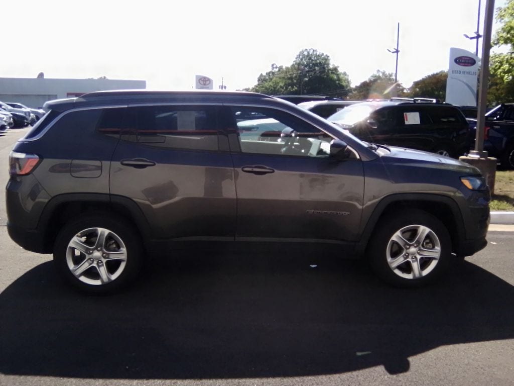 2024 Jeep Compass Latitude 4X4's photo