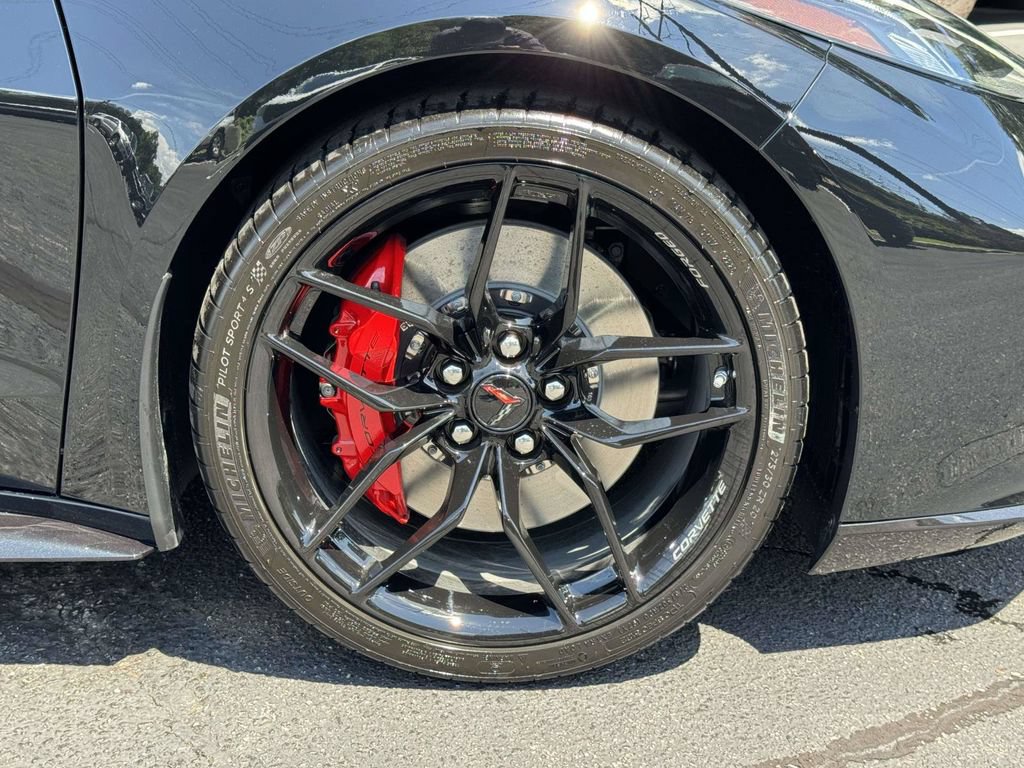 2027 Chevrolet Corvette 2LZ - Photo 27