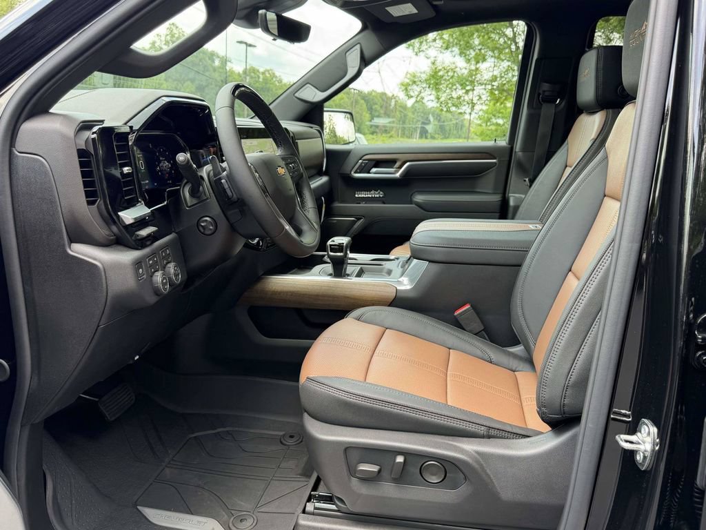 2026 Chevrolet Silverado 1500 High Country - Photo 16