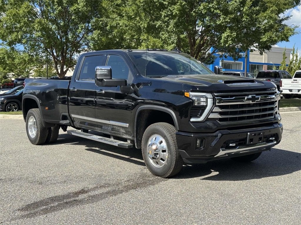 New 2026 Chevrolet Silverado 3500 HD High Country Truck