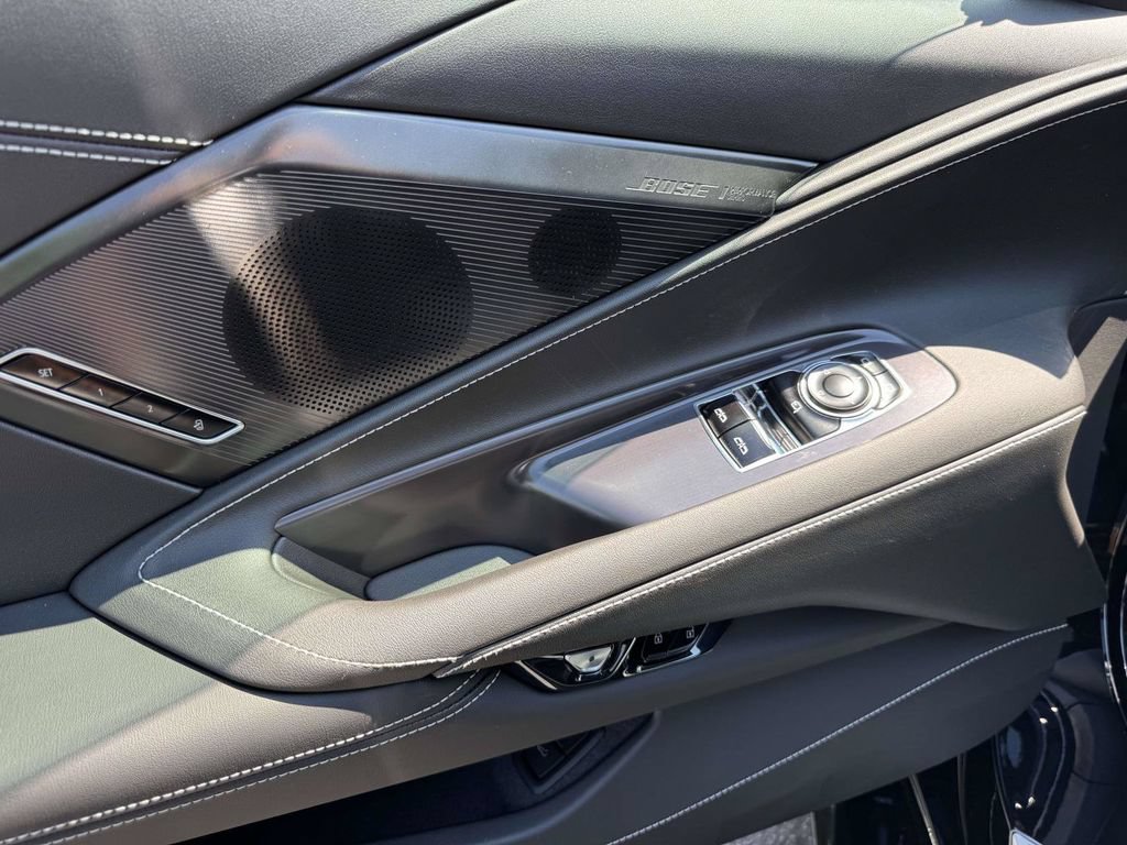 2027 Chevrolet Corvette 2LZ - Photo 19