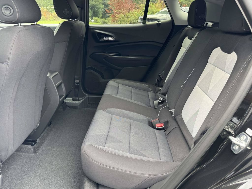 2026 Chevrolet Trax LS - Photo 17