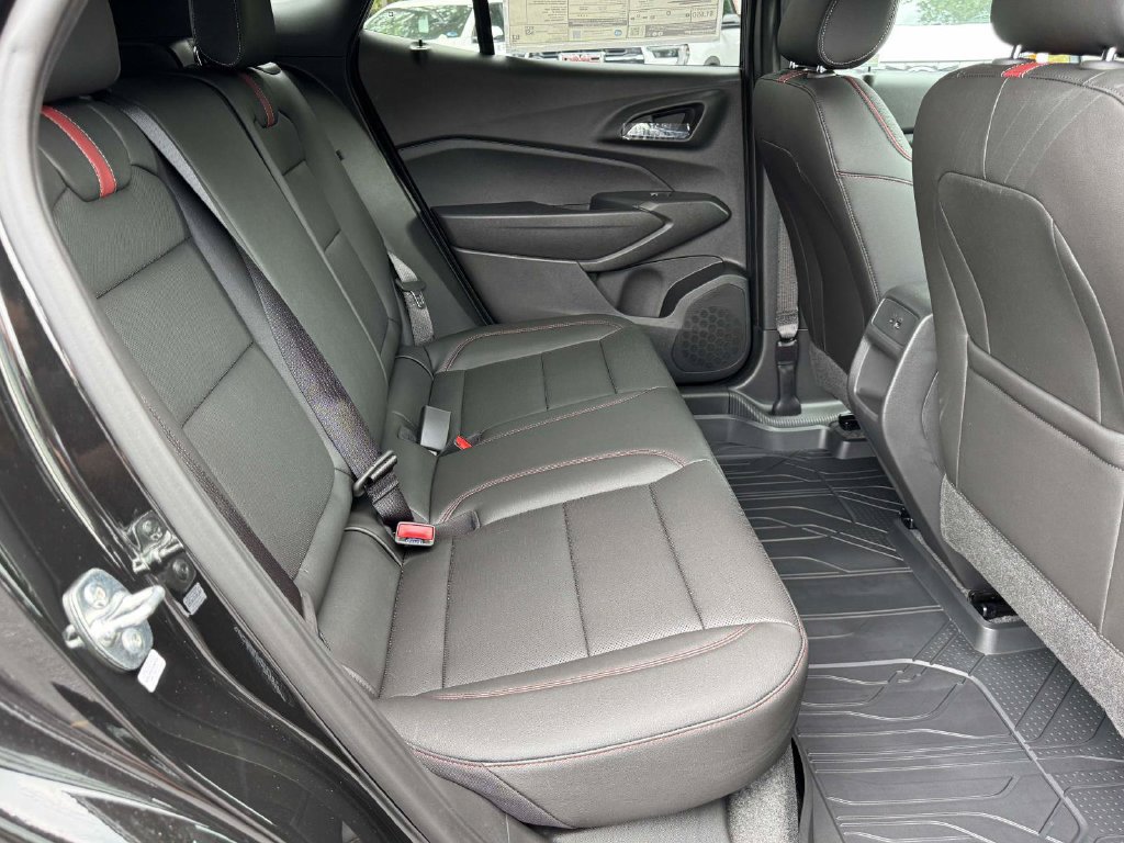 2026 Chevrolet Trax RS - Photo 15