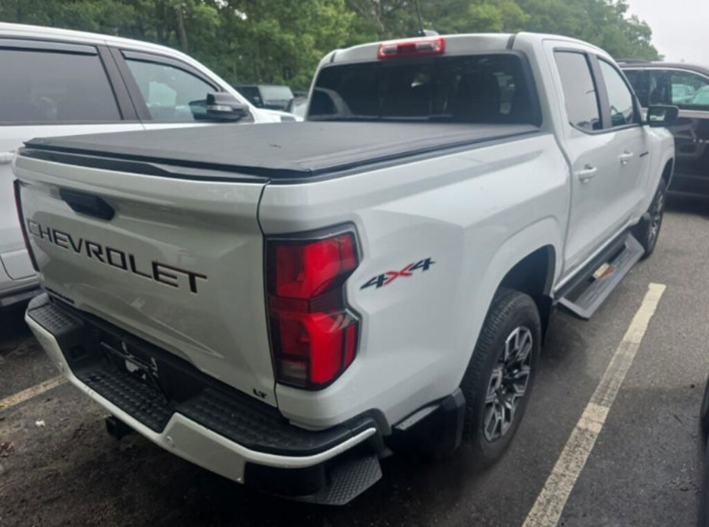 Used 2023 Chevrolet Colorado 4WD LT Truck