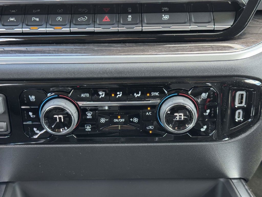2026 Chevrolet Silverado 1500 LTZ - Photo 6