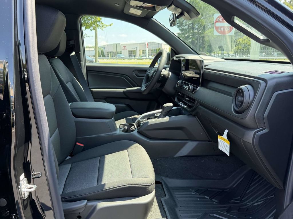 2026 Chevrolet Colorado Trail Boss - Photo 12