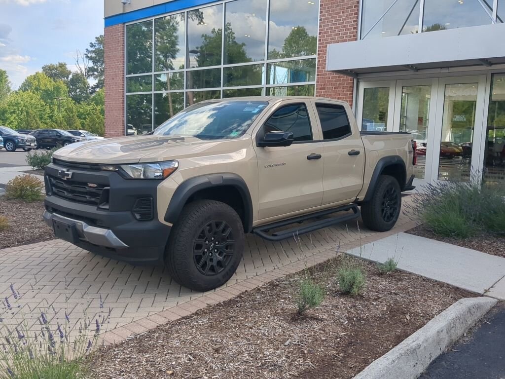 Used 2024 Chevrolet Colorado Trail Boss Truck