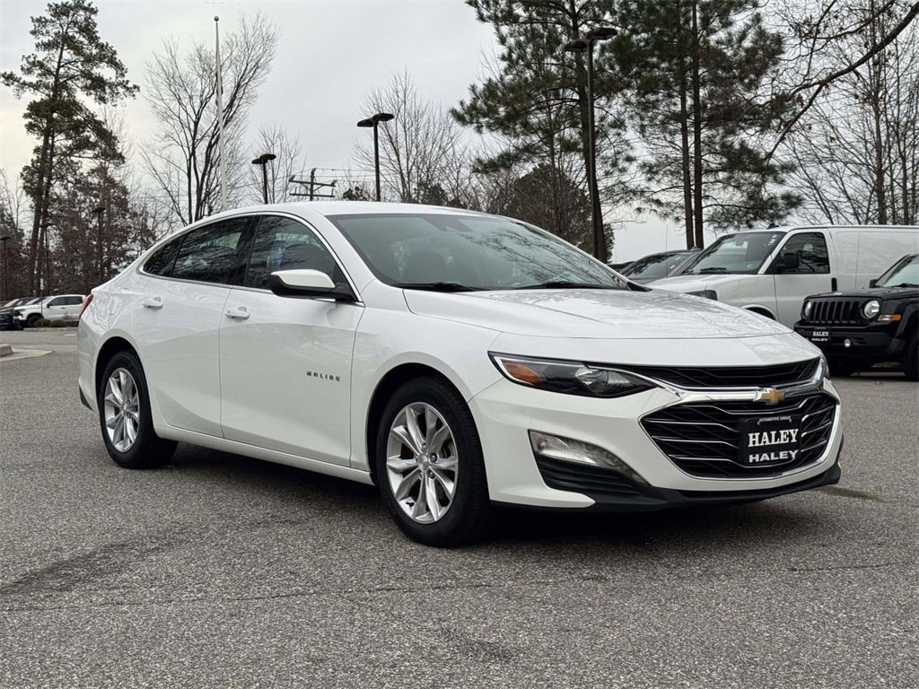 Used 2023 Chevrolet Malibu LT Car