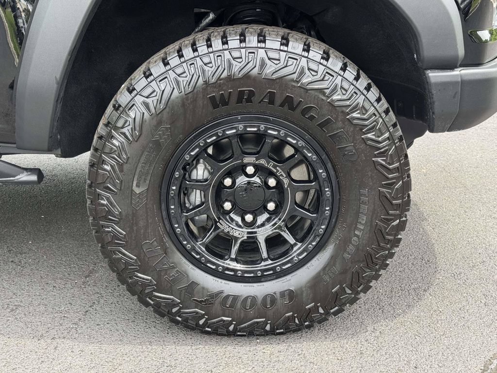2024 GMC Canyon AT4X - Photo 27