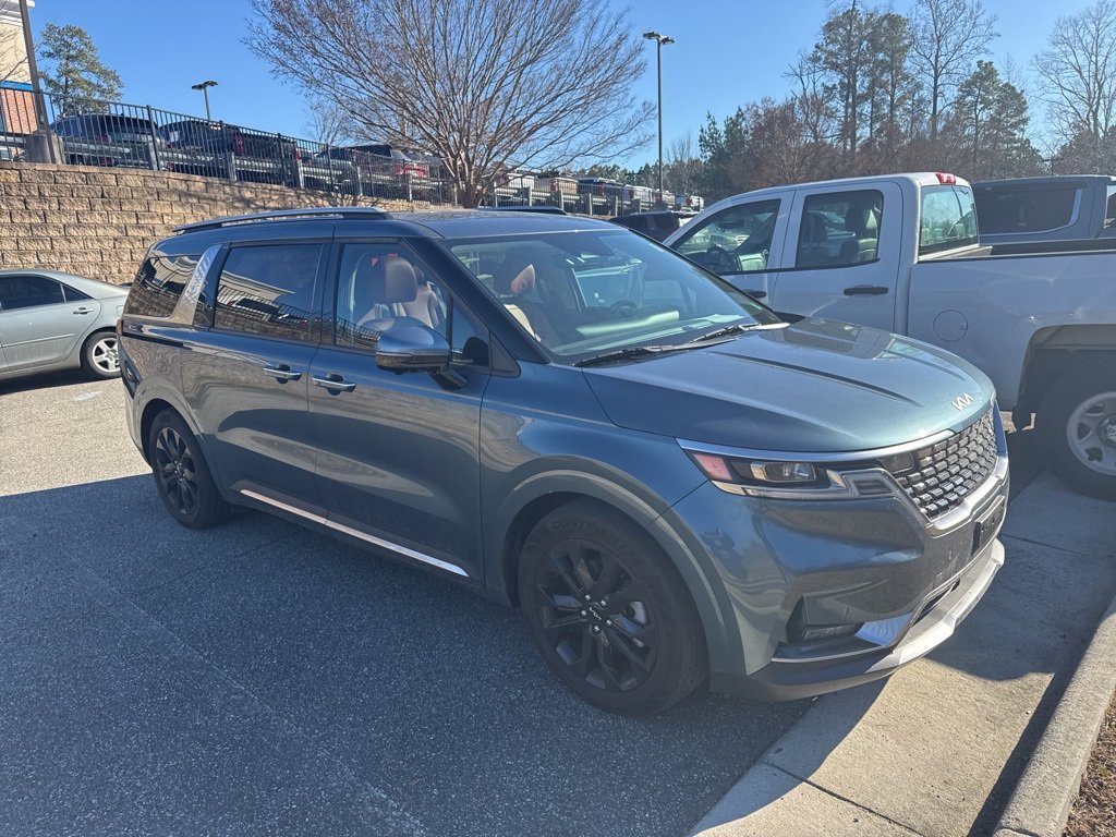 2024 Kia Carnival SX Prestige's photo