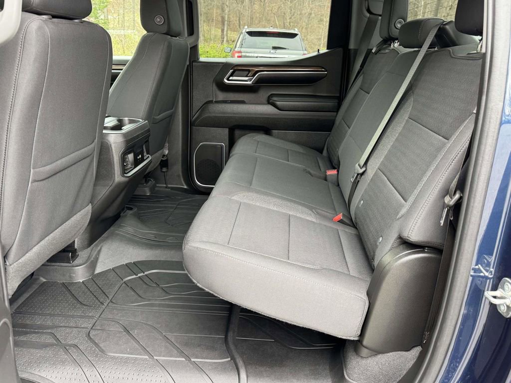 2023 Chevrolet Silverado 1500 RST - Photo 17