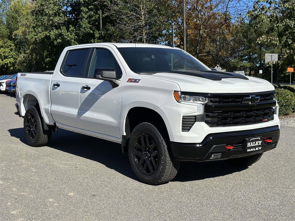 2026 Chevrolet Silverado 1500 LT Trail Boss photo 2