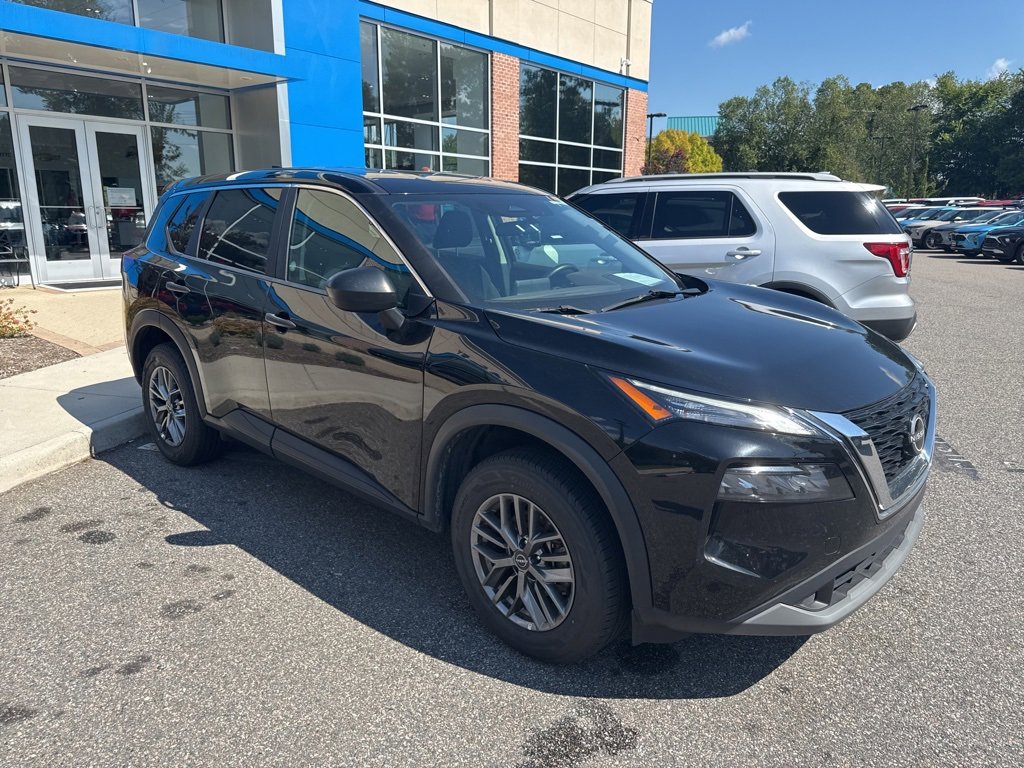 2023 Nissan Rogue S photo 3
