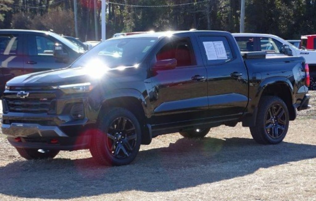 Used 2025 Chevrolet Colorado Z71 Truck