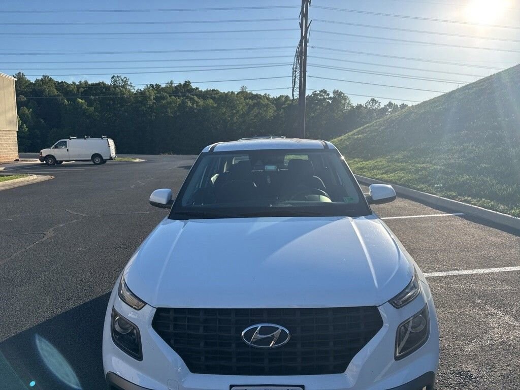 Used 2021 Hyundai Venue SE