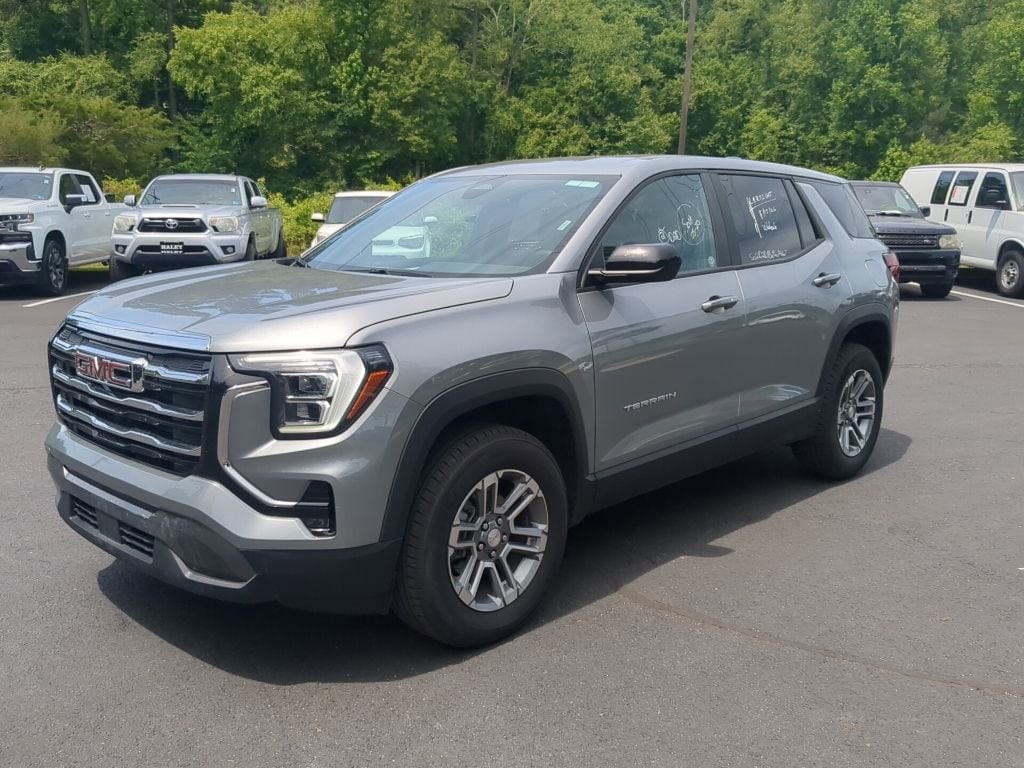 2026 GMC Terrain Elevation FWD's photo