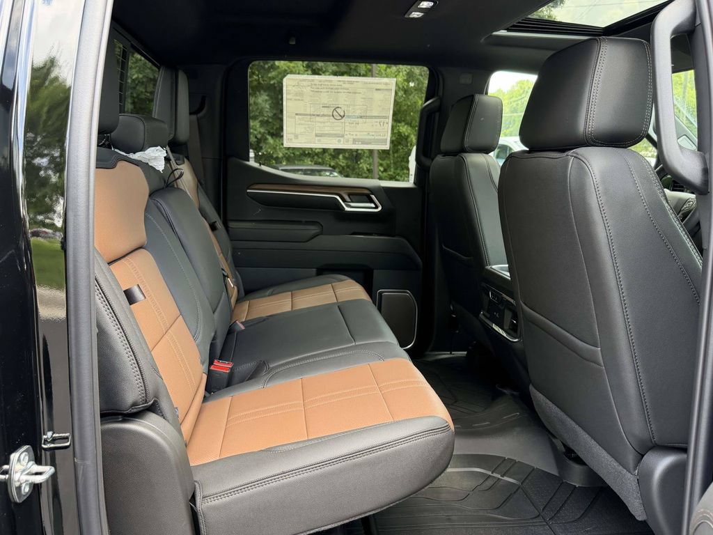 2026 Chevrolet Silverado 1500 High Country - Photo 13