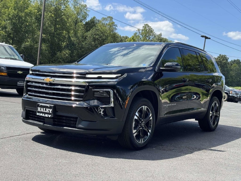 2027 Chevrolet Traverse LT - Photo 25