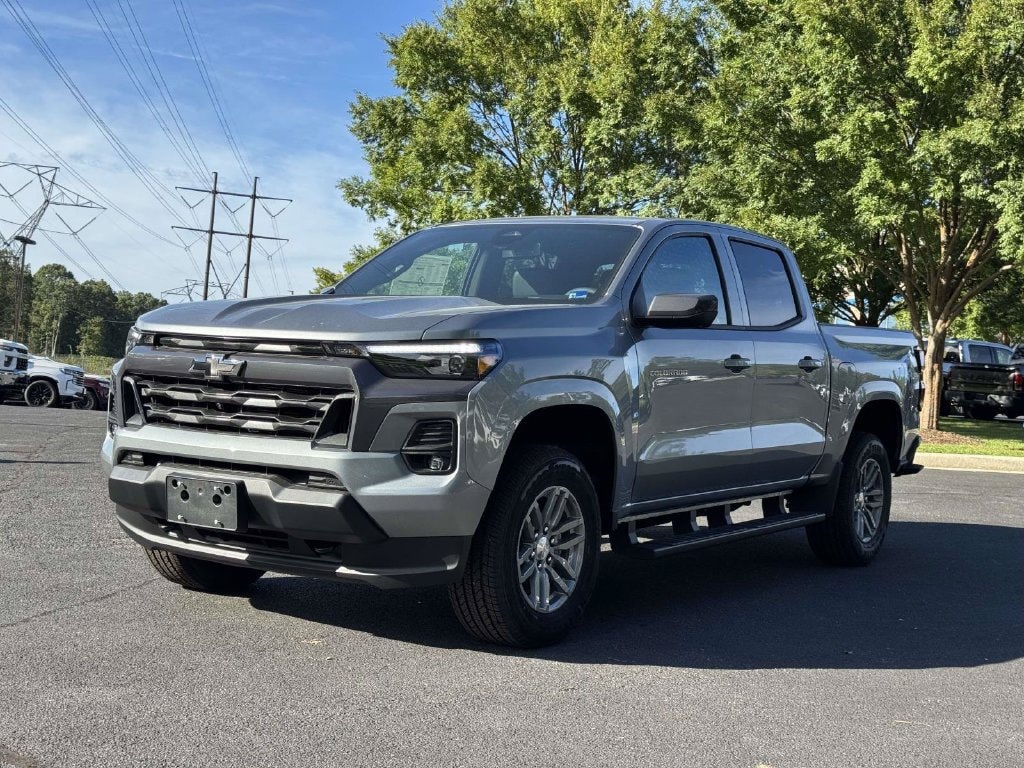 2026 Chevrolet Colorado LT - Photo 25