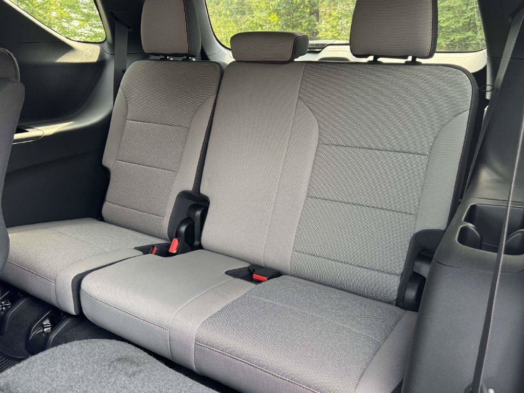 2027 Chevrolet Traverse LT - Photo 17