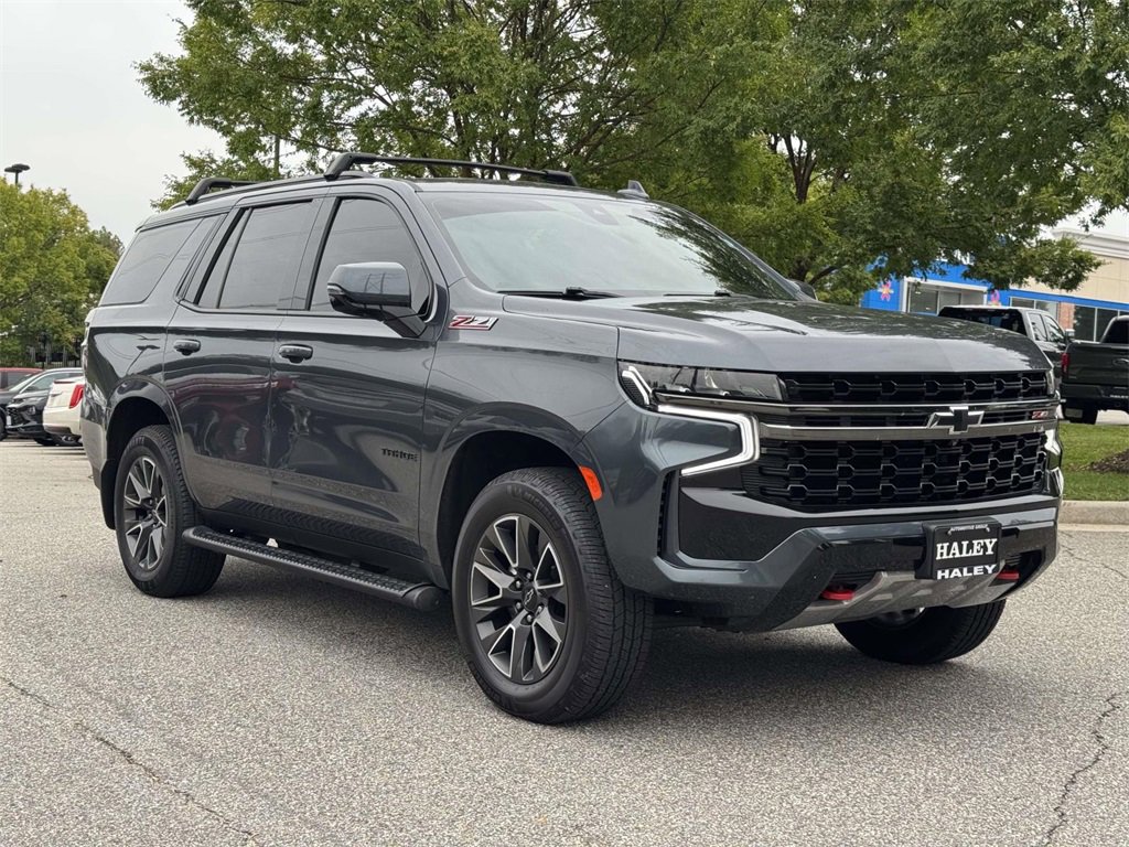 2021 Chevrolet Tahoe Z71 photo 2