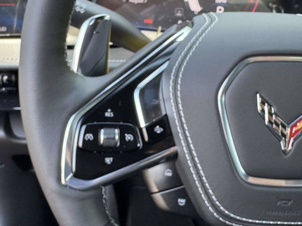 2027 Chevrolet Corvette 2LZ - Photo 11