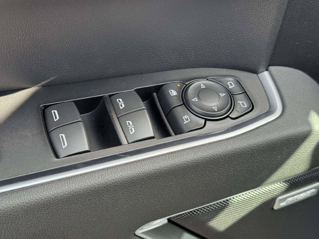 2026 Chevrolet Silverado 1500 LTZ - Photo 17