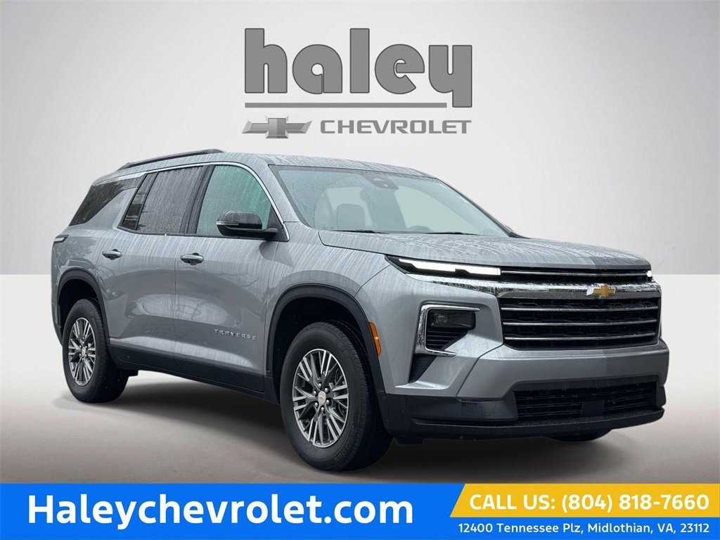 Used 2025 Chevrolet Traverse LT SUV