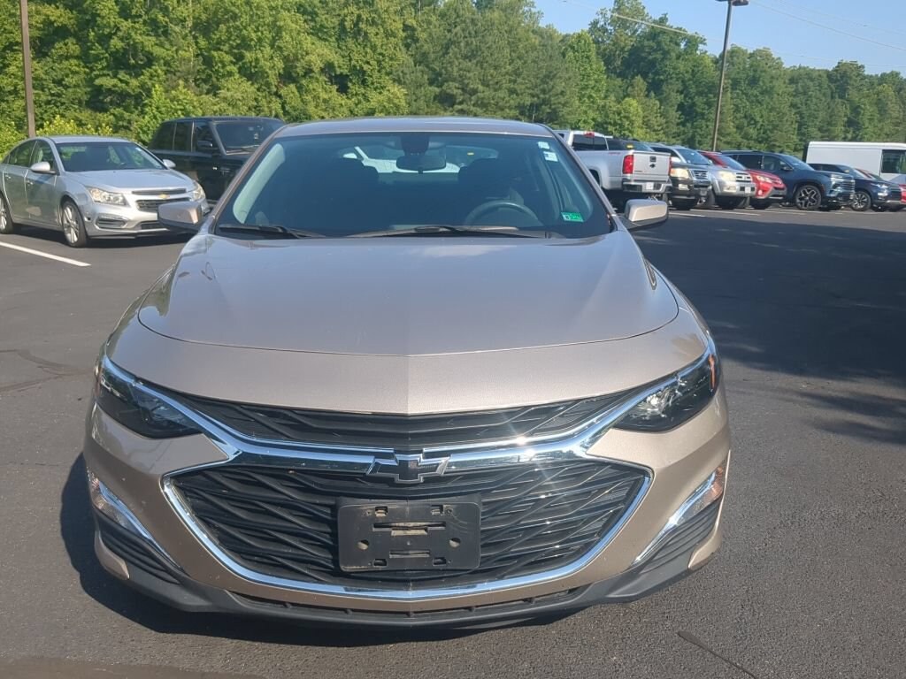 Used 2022 Chevrolet Malibu RS Car