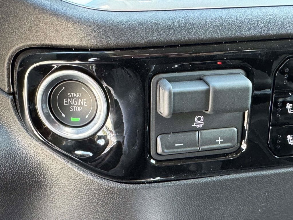 2026 Chevrolet Silverado 1500 LTZ - Photo 8