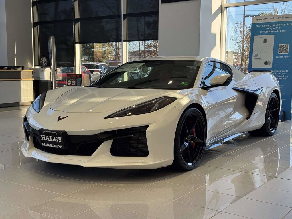 2025 Chevrolet Corvette 2LZ - Photo 24