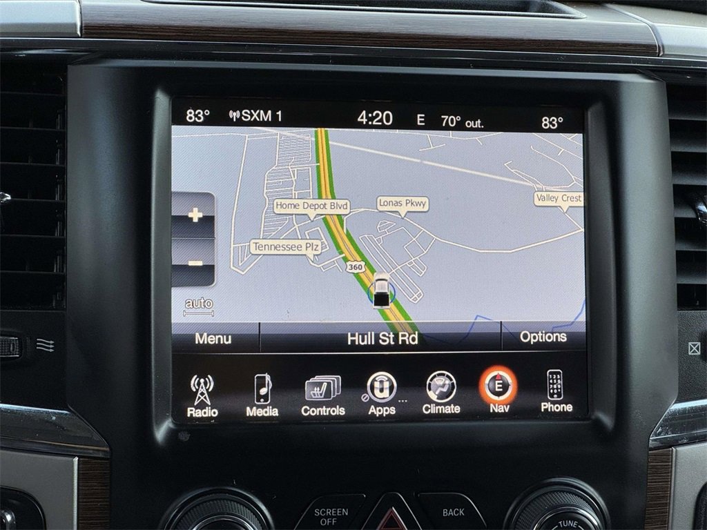 2017 Ram 1500 Laramie photo 3