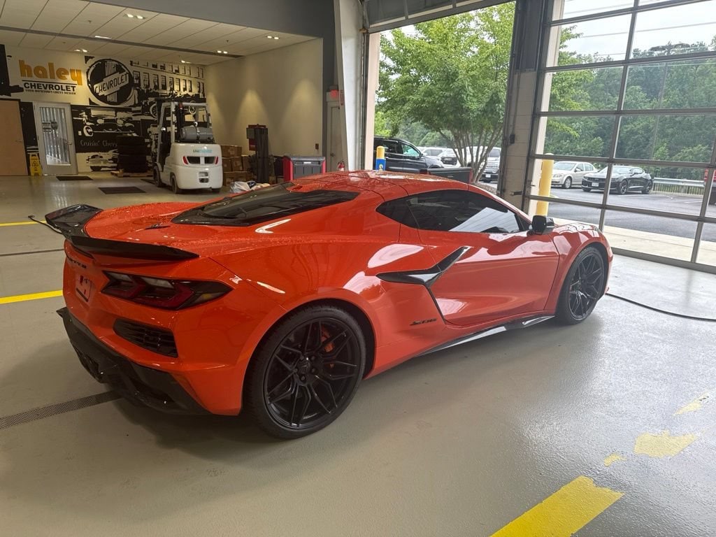 Used 2025 Chevrolet Corvette Z06 1LZ Performance