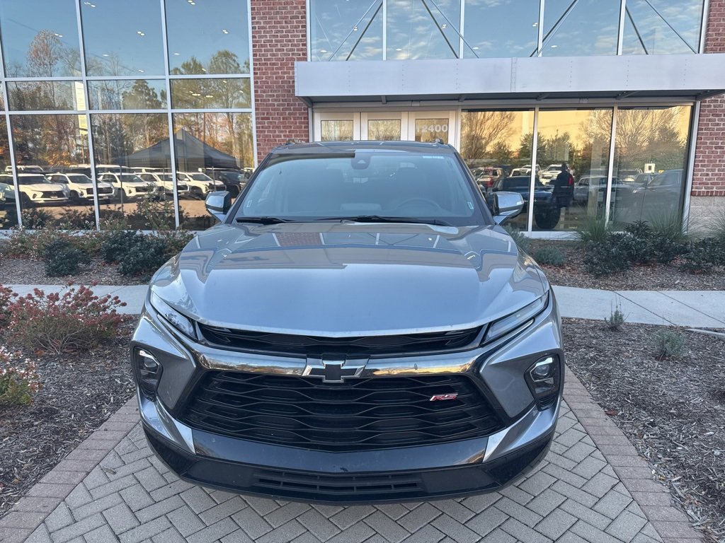 2025 Chevrolet Blazer RS photo 2