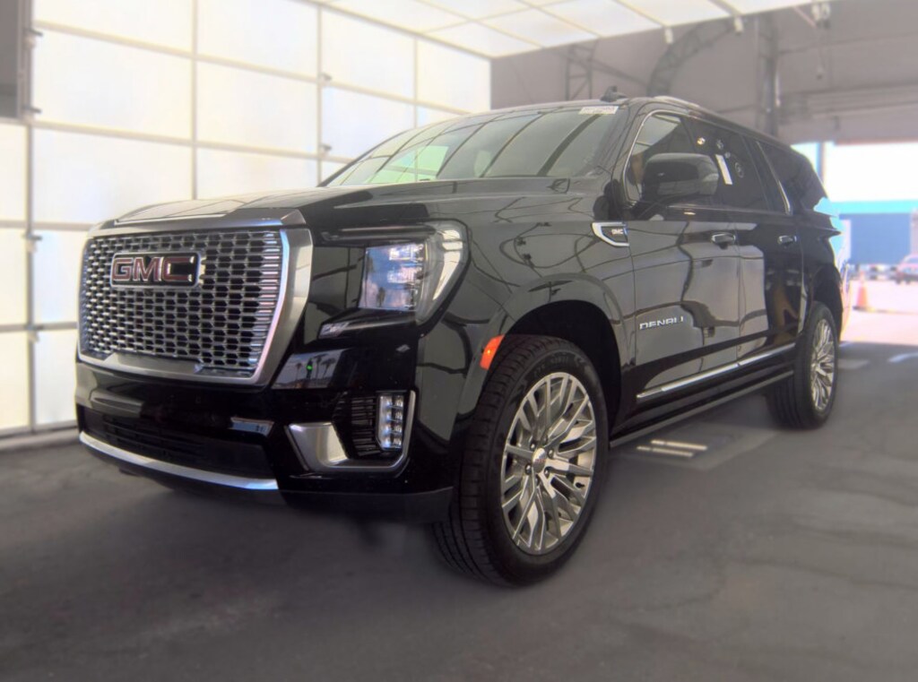 Used 2023 GMC Yukon XL Denali SUV