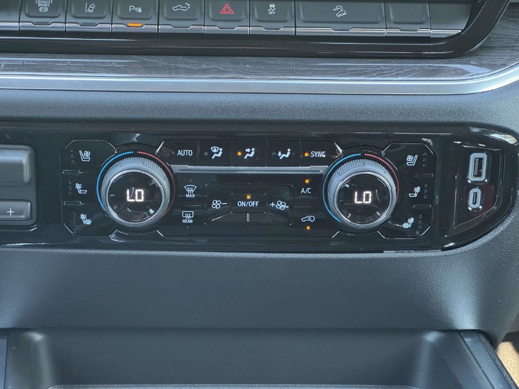 2026 Chevrolet Silverado 2500 HD LTZ - Photo 6