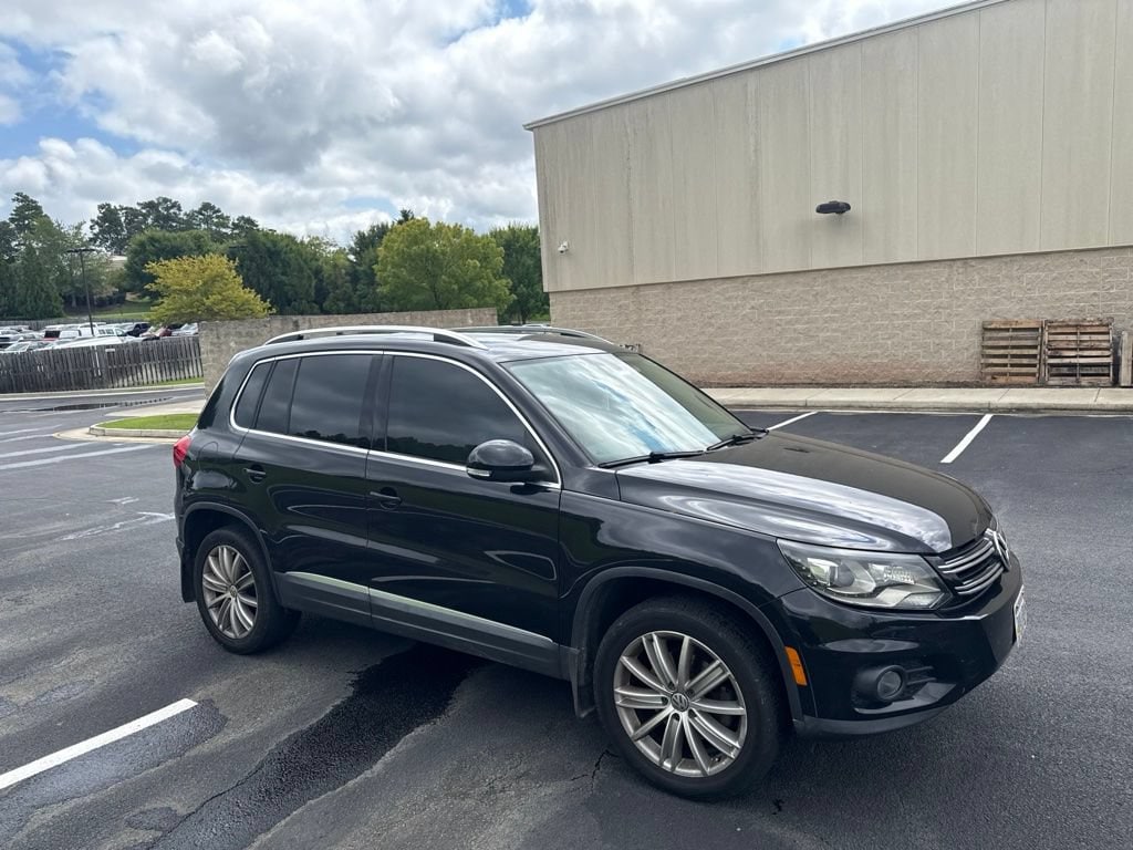 Used 2016 Volkswagen Tiguan SEL