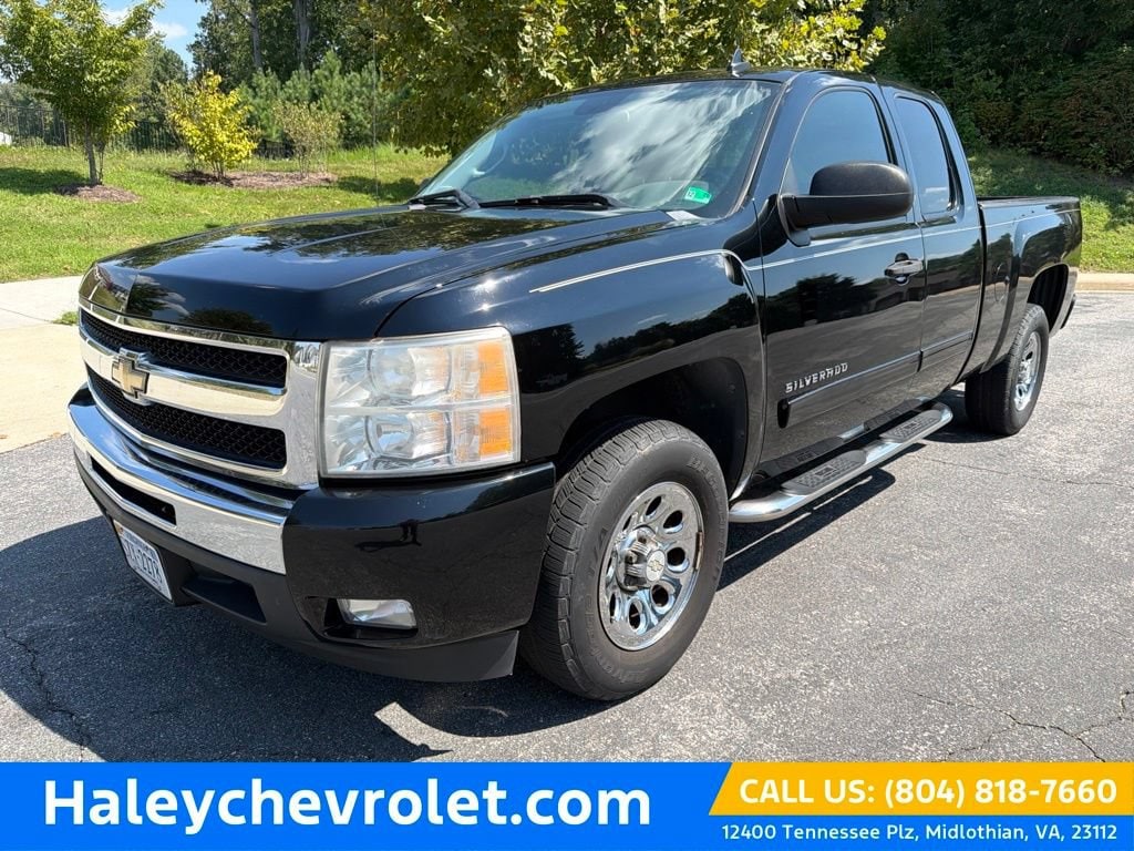 Used 2011 Chevrolet Silverado 1500 LT Truck