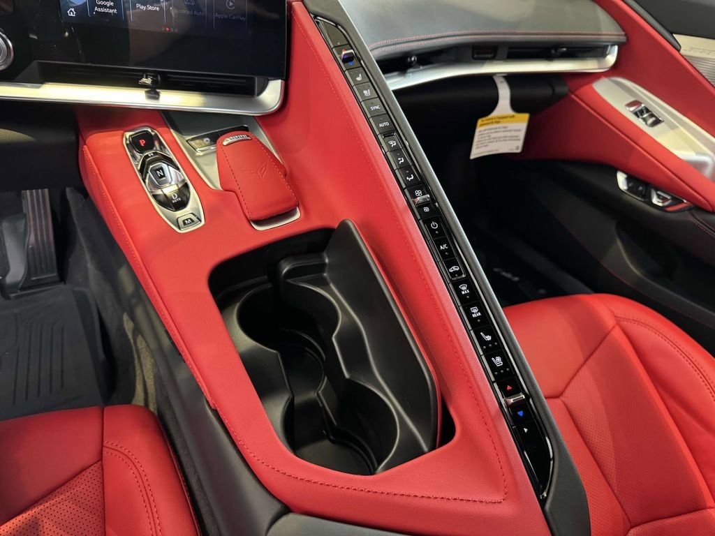 2025 Chevrolet Corvette 2LZ - Photo 7