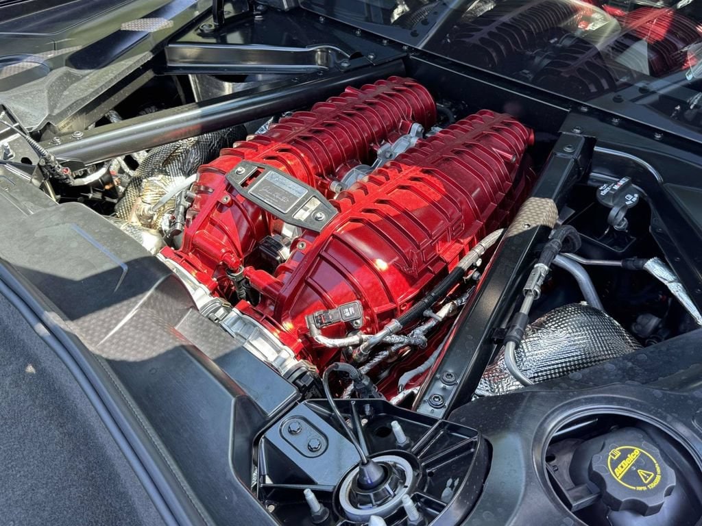 2027 Chevrolet Corvette 2LZ - Photo 28