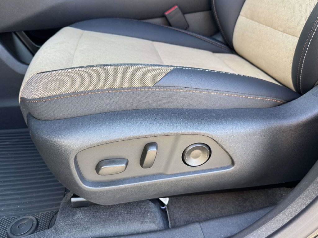 2027 Chevrolet Equinox ACTIV - Photo 19