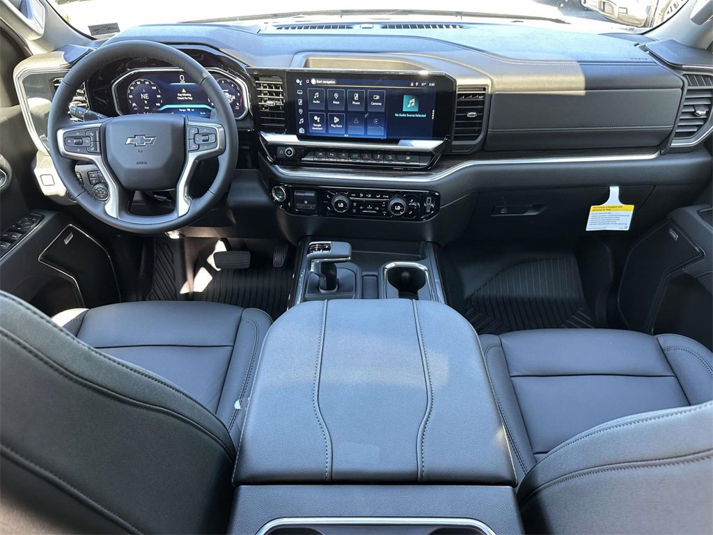 2026 Chevrolet Silverado 1500 RST photo 3