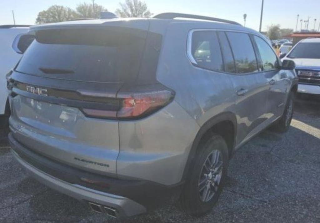Used 2025 GMC Acadia Elevation SUV