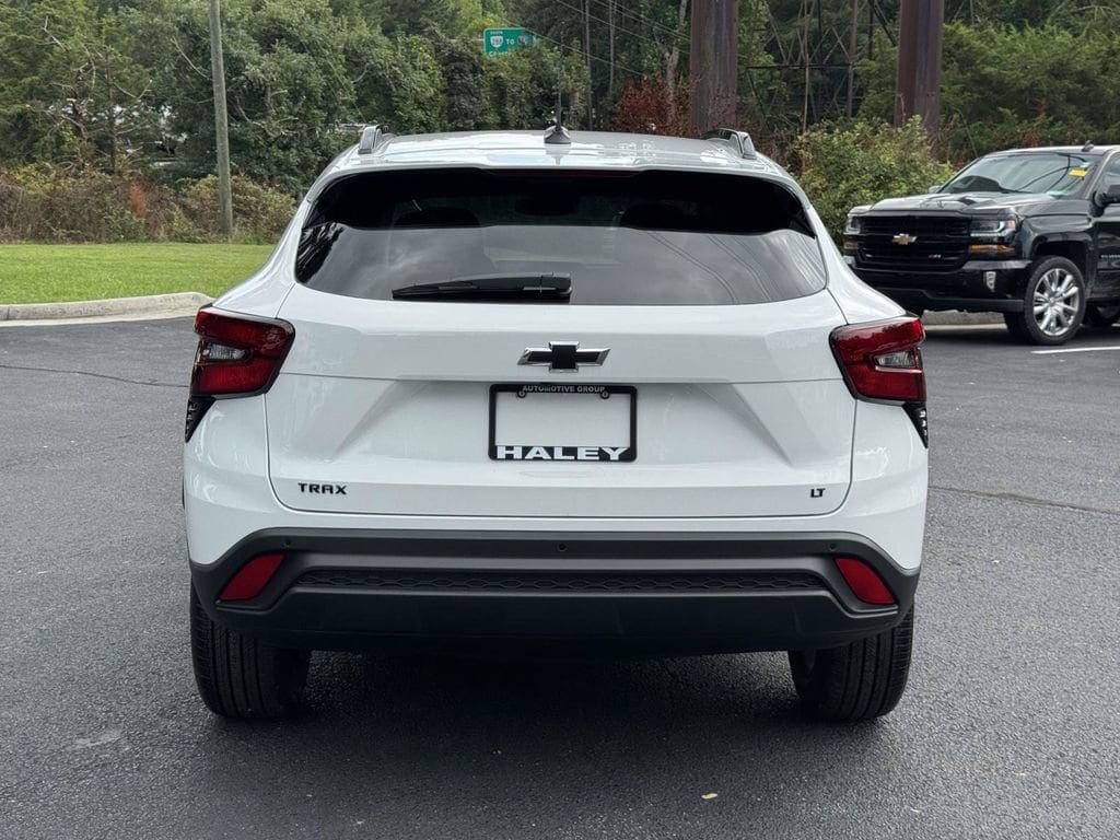 2026 Chevrolet Trax LT - Photo 21