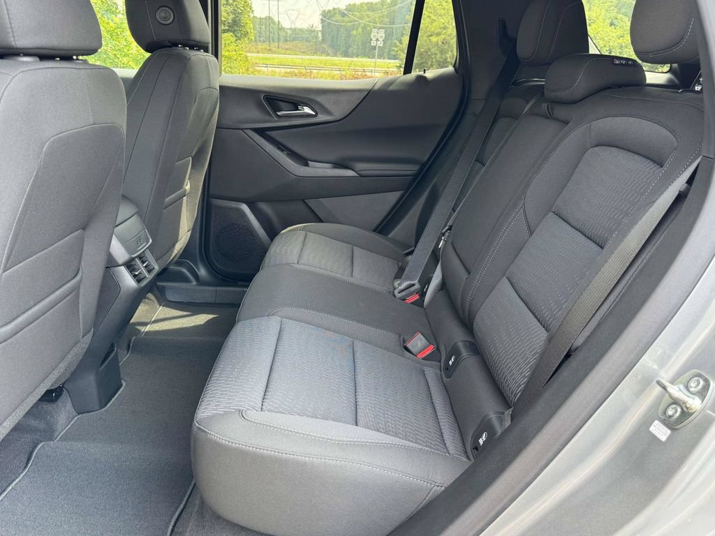 2027 Chevrolet Equinox LT - Photo 17