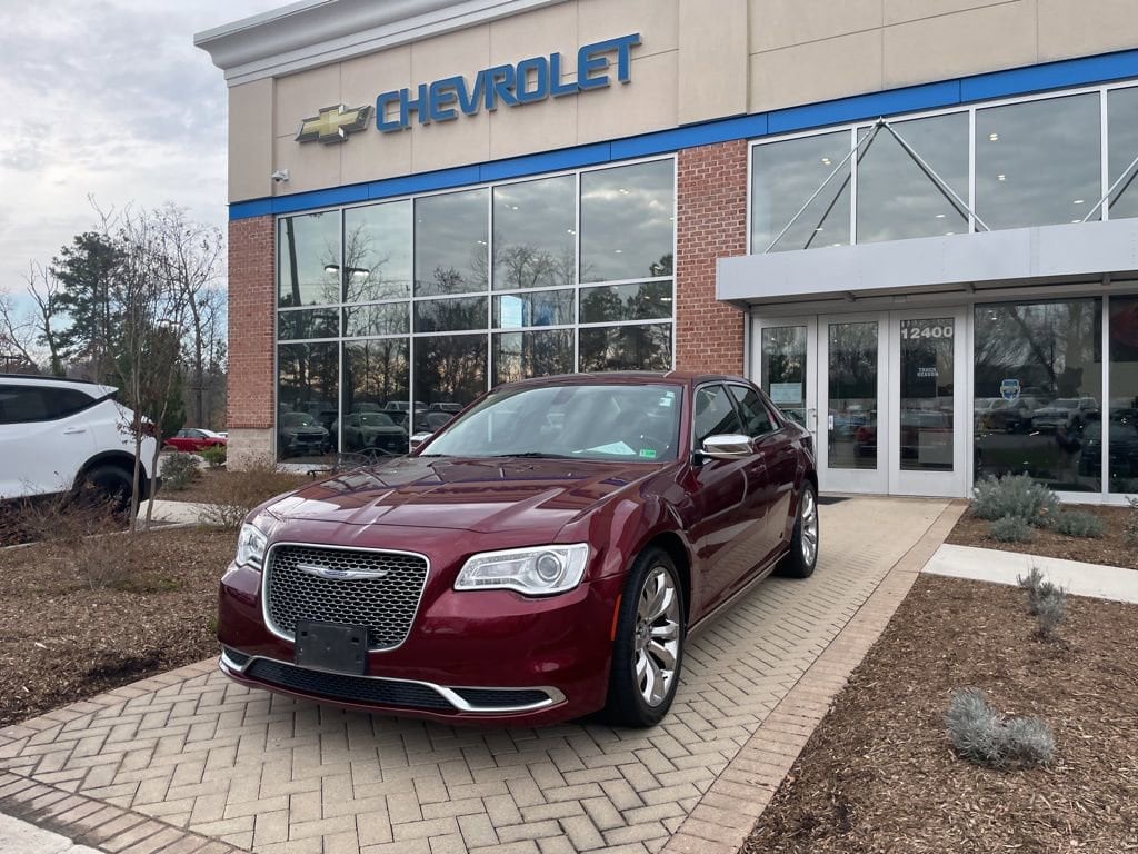 Used 2019 Chrysler 300 Touring