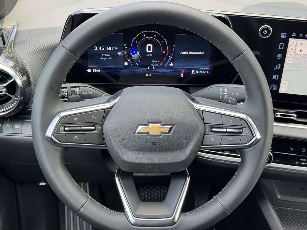 2027 Chevrolet Equinox LT - Photo 10