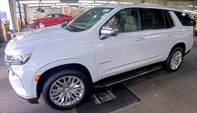 2023 Chevrolet Tahoe Premier's photo