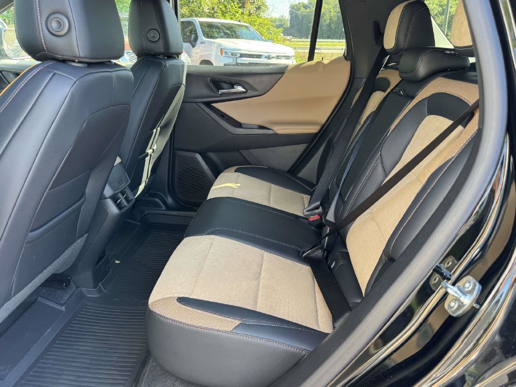 2027 Chevrolet Equinox ACTIV - Photo 17