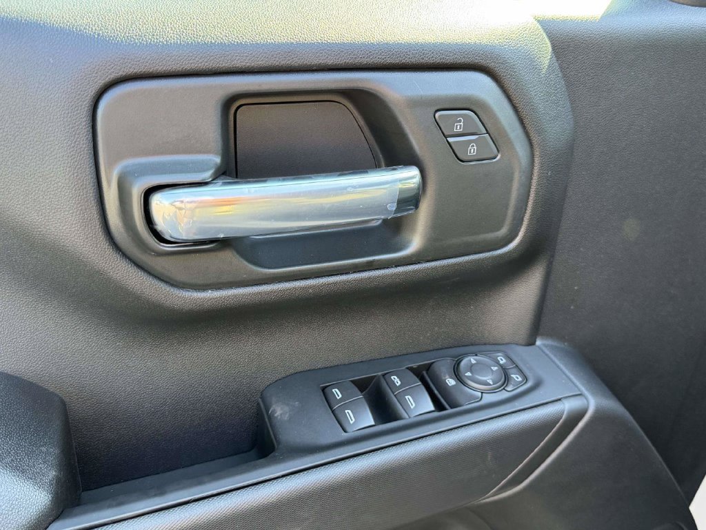 2026 Chevrolet Silverado 1500 Custom - Photo 18